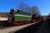52 8079 beim Rangieren des Zusatztenders von Schnellfahrdampflok 18 201 am 29.03.2014 im Dampflokwerk Meiningen. (Aufnahme erfolgte im Rahmen eines organisierten Besuches der Sonderzugveranstaltungen Chemnitz.)