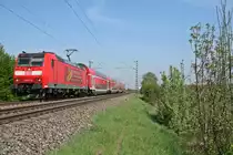146 111-0 mit einem RE von Offenburg nach Basel Bad. Bf am Nachmittag des 12.04.14 n�rdlich von M�llheim (Baden).