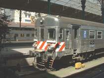 Diesel-Triebzug BR 0600 am 06.05.2003 in Porto Sao Bento.