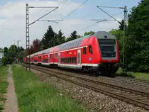 Ein Dosto Steuerwagen am 04.05.14 bei Hanau West