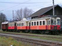 Nostalgiefahrzeuge bereitgestellt f�r die  Abschiedsfahrt  der Haager-Lies am 9.12.2006