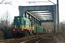 TEM2-278 PTKiGK Zabrze, Br�cke �ber Wisla in Czechowice-Dziedzice am 09.12.2006