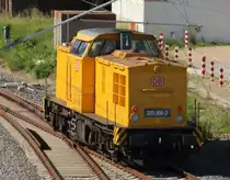 24.5.2014. Löwenberg / Mark. 203 308 fährt nach Überholung ab Richtung Norden. 