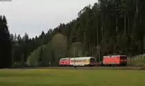 218 249-1 und 114 501-0 mit dem Mess ST 92223 (Immendingen - Offenburg) bei Unterkirnach 20.5.14