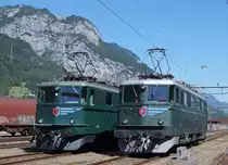 SBB HISTORIC: Begegnung der Ae 6/6 11411  ZUG  und der Ae 6/6 11402  URI  anlässlich der Fitnessfahrten in Erstfeld vom 7. Juni 2014. Bei der Lok  URI  handelt es sich um einen Prototyph der Serie 11401-11402 (1953).
Foto: Walter Ruetsch