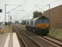 Nachschuss auf die DE 680 von MRCE als Schlusslok. Die DE 686 als Schublok durchfuhr den Bahnhof Allerheiligen am 7.6.14 mit 2 weiteren 266ern von MRCE.

Allerheilgen 07.06.2014