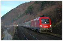 1116 152 bespannte am 25.11.2006 den IC 656  Therme Oberlaa Wien  von Graz nach Wien. Die Aufnahme entstand kurz vor Schl�glm�hl.