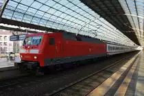 Hier 120 105-2 mit IC2242 von Berlin Ostbahnhof nach Osnabrück Hbf., dieser Zug stand am 14.6.2014 in Berlin Spandau. 
