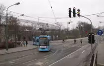 EVAG 615 als Linie 5 vom Zoopark zum L�berwallgraben, am 04.12.2013 am Hauptbahnhof.