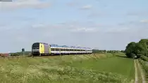 223 011-8 mit der NOB81718 (Hamburg-Altona-Westerland(Sylt)) bei Klanxbüll 29.5.14