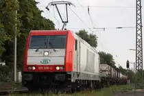 ITL 185 598 am 6.9.13 mit einem KLV von Ludwigshafen BASF nach Duisburg-Ruhrort Hafen in Ratingen-Lintorf
Gruß zurück.