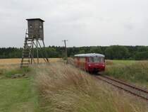 Die Museumsferkel 172 132-3 und 172 171-1 hatten am 28.06.14 eine Sonderfahrt von Chemnitz nach Schleiz-West. Hier sind sie zusehen bei der Rückfahrt in Langenbuch.