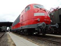 103 233-3 am 14.06.14 beim Sommerfest des DB Museum Koblenz Lützel 