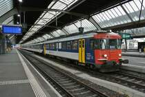 Nach Ankunft in Zrich HB wird der RBe Doppel Pendel, mit dem RBe 540 036-1, ins Abstellfeld rangiert, 29.06.2014.