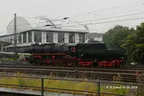 52 8134-0 rangiert am 29.06.2014 in Wuppertal Oberarmen, fuhr weiter zum Stellwerk. Dort wurde sie mit Wasser befüllt.