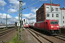 185 267-2 mit einem gemischten G�terzug in Richtung Norden am Nachmittag des 24.05.14 in Ludwigshafen (Rhein) Mitte.