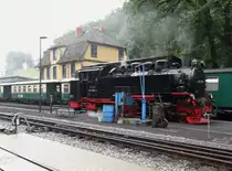 99 1782-4 (Rasender Roland) zu sehen am 14.07.14 beim Wasser fassen in Göhren.