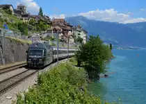 Re 460 076 mit einem IR nach Genf am 20.06.2014 bei St. Saphorin. 