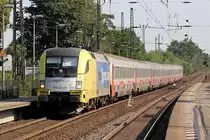 ES 64 U2-025 mit HKX 1800 nach Köln Hbf. bei der Durchfahrt in Recklinghausen-Süd 2.8.2014