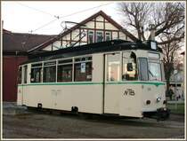 Tramwagen Nr. 50 der Naumburger Strassenbahn vor dem Depot am Marienplatz. (16.12.2006)