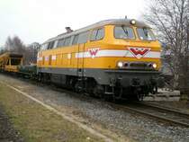 216 122 der Firma Wiebe bei einem Arbeitszugeinsatz in Schee�el am 18.12.2006.