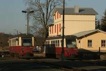 187 016 von Nordhausen nach Harzgerode und 187 017 von Gernrode nach Nordhausen begegnen sich in Stiege; 26.12.2006