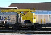 Selbstfahrender Kran der SBB X Tm 1/2 91566 ( Erbauer Aebi/Regensdorf.. Baujahr 1989 .. Fabriknr. 1970) abgstellt im SBB G�terbahnhof von Biel/ Bienne am 18.11.2006