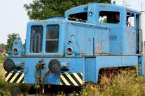 Ein schnes Motiv fr Bahnfotografen und Bahnfotografinnen und ein nettes  Spielzeug  fr  groe Jungs . Diese  alte Lady  steht unmittelbar neben der Bahnstrecke Bergen/Rgen nach Stralsund. 29.07.2014, 15:49 Uhr 