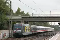 101 144 am 6.10.13 mit einem IC in Düsseldorf-Angermund.