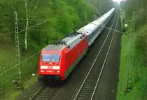 101 052 mit IR 2571  Bodensee  (Hamburg–Konstanz) am 20.04.2002 zwischen Bienenb�ttel und Bad Bevensen