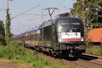 ES 64 U2-030 mit HKX 1802 auf der KBS 425 am BÜ 13,272 bei Recklinghausen 27.8.2014