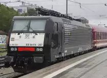 189 287-9 stand mit dem Fu�ballsonderzug von M�nchen Ost nach Darmstadt abgestellt in M�nchen Ost.31.08.2014 