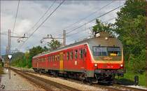 SŽ 814-109 fährt durch Maribor-Tabor Richtung Poljčane. /16.9.2014