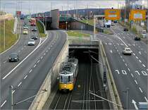 Tunnels am Pragsattel -

Den Stadtbahntunnel am Pragsattel gibt es seit 1990. Der Straßentunnel wurde 2006 fertig. Hier die nördlichen Einfahrten in die Tunnelröhren. 

04.01.2007 (M)