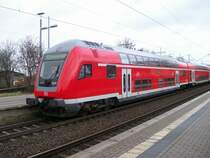 Ein 766.4 als Endwagen des RE 60 nach Braunschweig Hbf in B�ckeburg. 4.1.2007