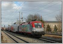 Da der Semmeringtaurus 1116.200 heute f�r den Durchbinder von Retz nach Payerbach Reichenau eingeteilt war, habe ich kurz nach Mittag beschlossen einen kleinen Abstecher zur S-Bahnstation Wien Atzgersdorf-Mauer zu machen. R 2217 bei der Durchfahrt ebendort. Wie ihr links am Bild sehen k�nnt h�tte mir IC 534 von Villach fast einen Strich durch die Rechnung gemacht. 