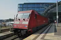 Hier 101 131-1 mit IC2241 von Münster(Westf) Hbf. nach Berlin Ostbahnhof, dieser Zug stand am 6.9.2014 in Berlin Hbf.