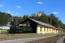 Immer wieder gerne gezeigt und auch immer wieder ein Bild Wert. 29.671 vor dem Heizhaus Wies mit der Kulisse des Schlosses zu Burgstall im Hintergrund. 28.09.2014