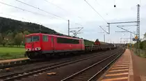 Die 155 151-4 durchfährt am 10.10.2014 mit einem gemischten Güterzug Seebergen in Richtung Erfurt.
