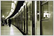 Viele offene Türen - 

S-Bahn Stuttgart (M)