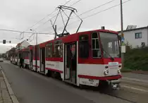 EVAG 405 + 495 als Linie 3 zum Europaplatz, am 17.10.2014, dem letzten Tag der KT4D im Erfurter Linienverkehr, an der Haltestelle Baumerstraße.