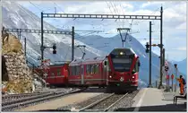 R1648 mit Allegra 3509 erreicht die Alp Grüm 2091m ü/M. (23.10.2014)