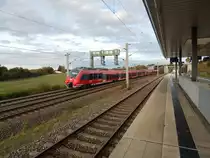 Hamster in Action. Am 26.10.14 kam 442 258 mit dem RE9 aus Aachen durch den Bahnhof Merzenich gefahren.

Merzenich 26.10.2014