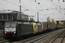 MRCE Dispolok/TXL ES 64 F4-287+MRCE Dispolok/TXL ES 64 U2-011 am 10.11.13 mit einem KLV in M�nchen-Heimeranplatz.
