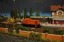 106 256-1 beim Rangieren im Plottensteiner Bhf. am 29.10.14