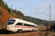 411 028-4  Reutlingen  im Frankenwald bei Steinbach am 03.11.2014.