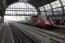 Thalys 4532 aus Paris am 27.10.2014 in Amsterdam Centraal.