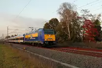 Jahrelang ist er von Leipzig Hbf nach Warnemünde zurück gefahren, aber nun wird Mitte Dezember das Aus für den Interconnex kommen.
Die 146 520-2 mit dem X 68904 von Warnemünde nach Leipzig Hbf mit dem Nord-Ostsee-Bahn Wagenpark am 01.11.2014 in Nassenheide.

