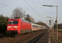 101 023 mit IC 2372 (Frankfurt [Main] Hbf–Schwerin Hbf) am 21.03.2011 in Radbruch