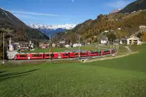 ABe 8/12 3507 zieht am 02.11.2014 den BEX 955 von Chur Richtung Tirano, aufgenommen ausgangs von Bergün.